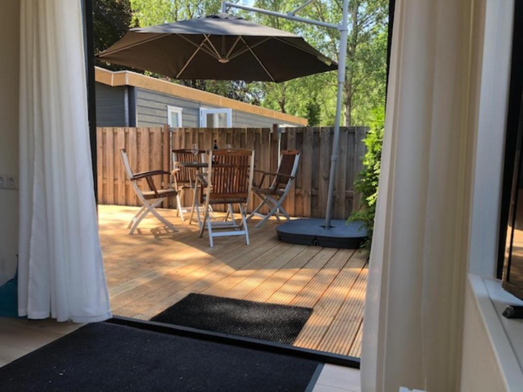 Heerlijk Vakantiehuisje In Putten Luaran gambar
